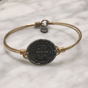 Luca and Danni Benedictine seal bracelet